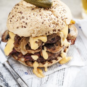 100% Beef burger melt with bacon, mushrooms and caramelised onions.